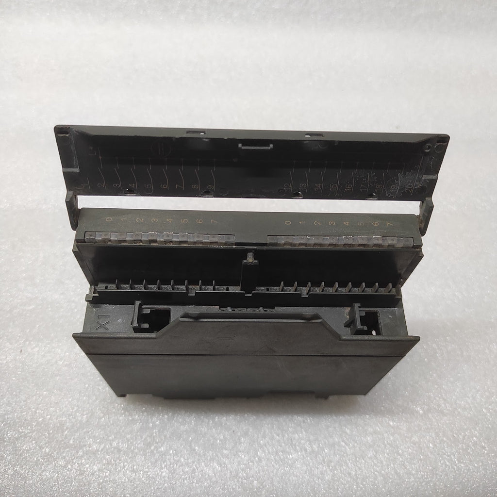 SIEMENS SM321 DIGITAL INPUT MODULE 6ES7 321-1BH02-0AA0