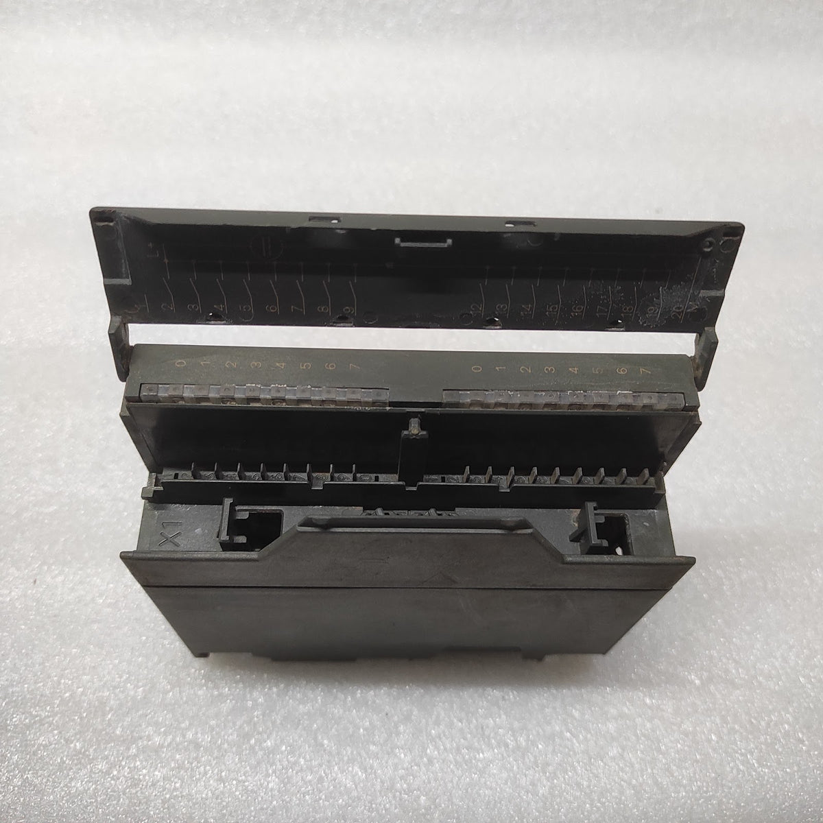 SIEMENS SM321 DIGITAL INPUT MODULE 6ES7 321-1BH02-0AA0