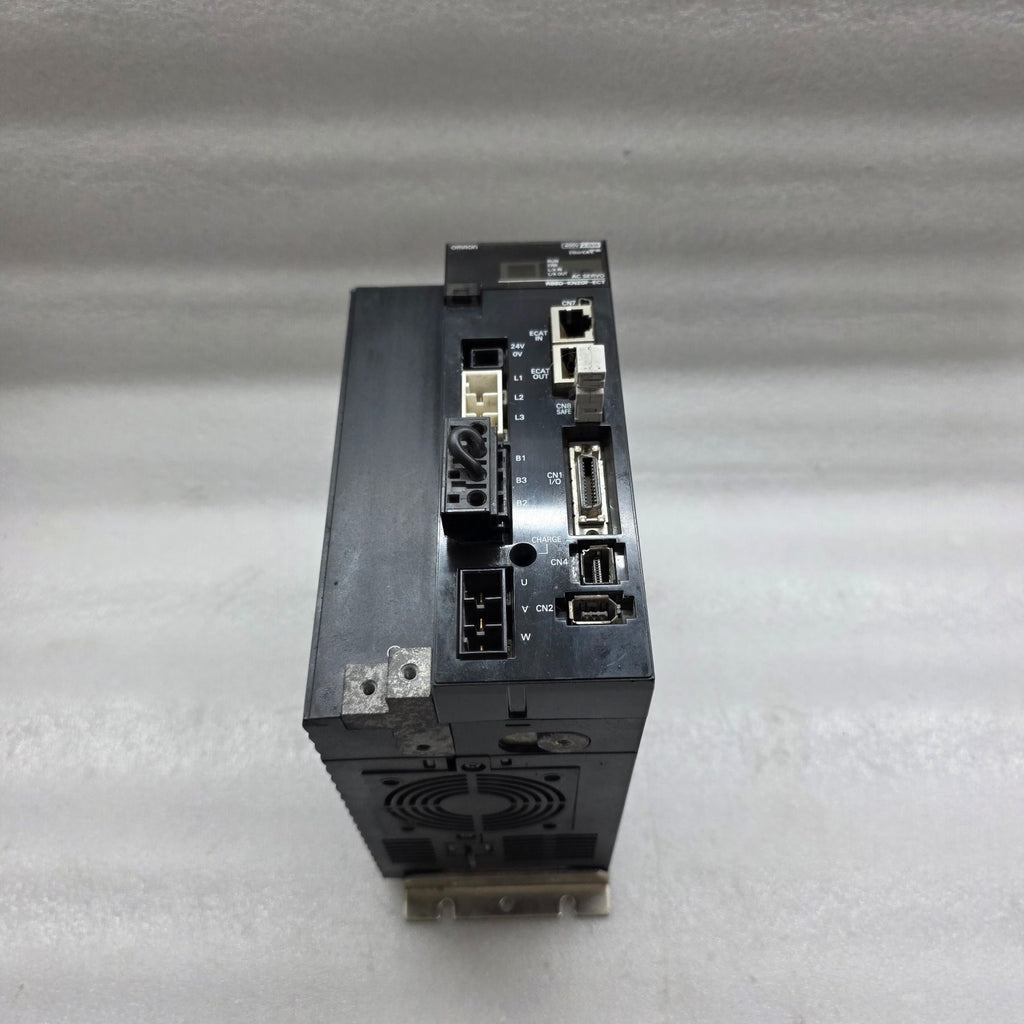 OMRON R88D-KN20F-ECT AC SERVO DRIVER