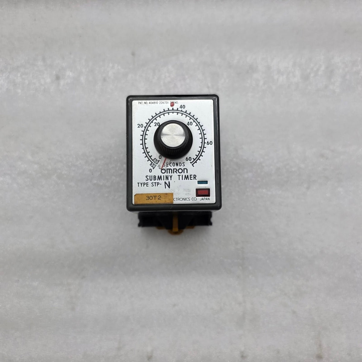OMRON STP-N MOTOR-DRIVEN TIME DELAY RELAY SUBMINY TIMER 100-110VAC
