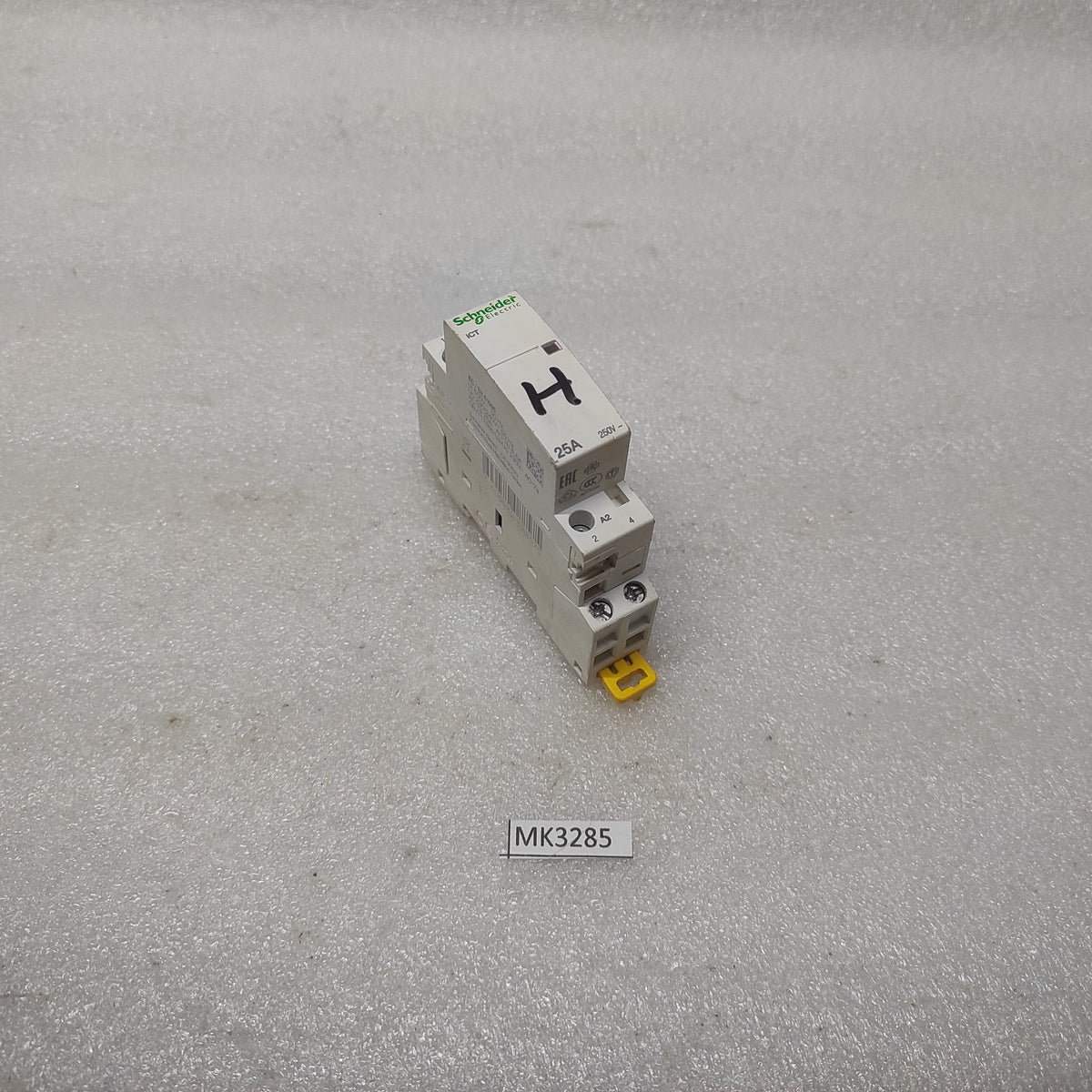 SE CS 30323 ICT 25A 220V CONTACTOR