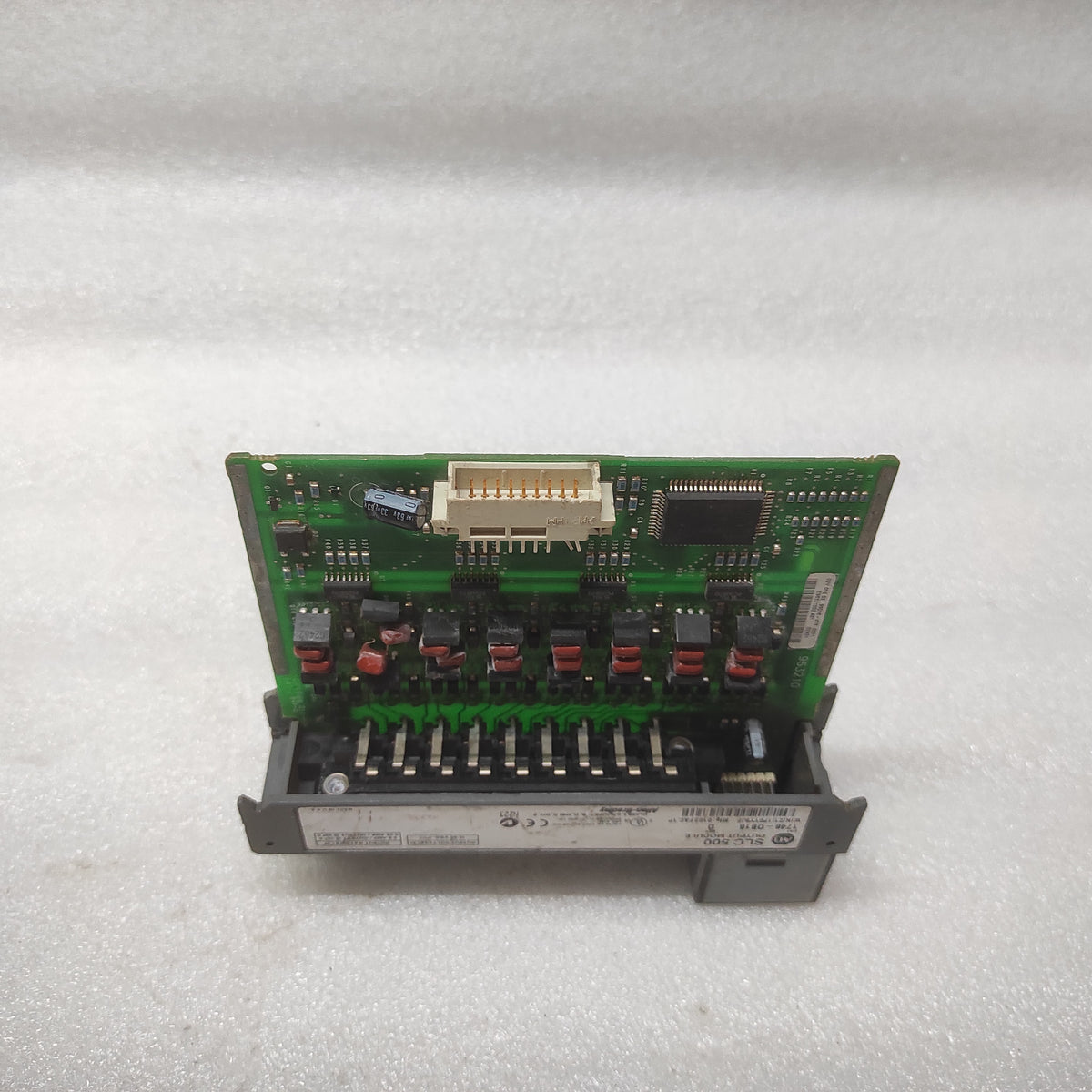 ALLEN BRADLEY CAT 1746-OB16 SLC500 OUTPUT MODULE