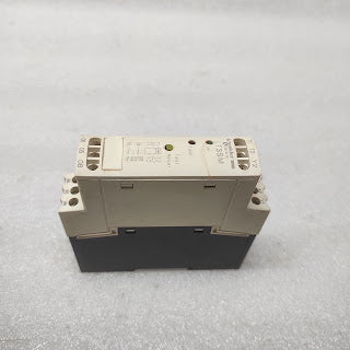 SE LT3 SM00MW PTC PROBE RELAY 24-230VAC/DC LT3SM00MW