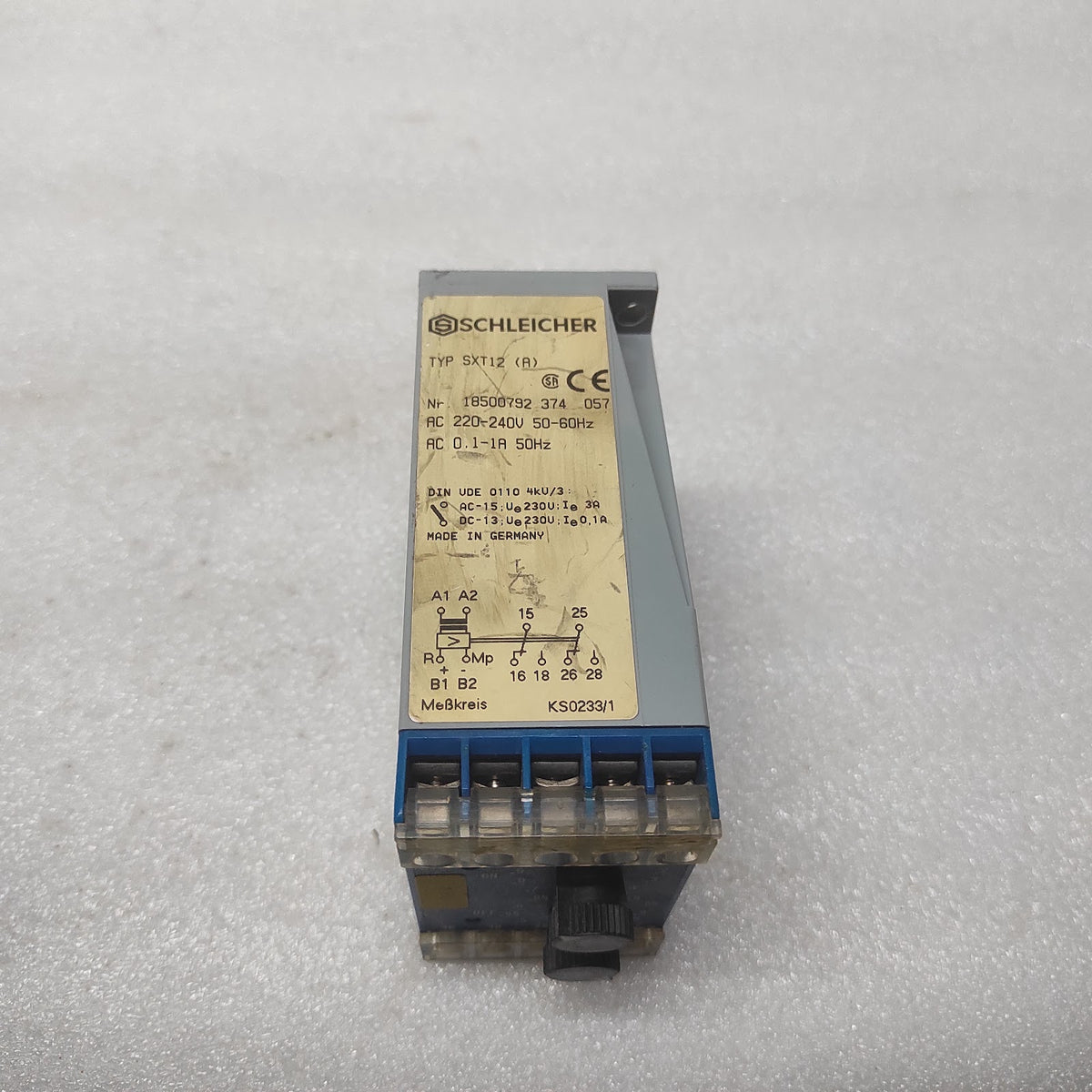 SCHLEICHER SXT12 VOLTAGE RELAY 220V-240V