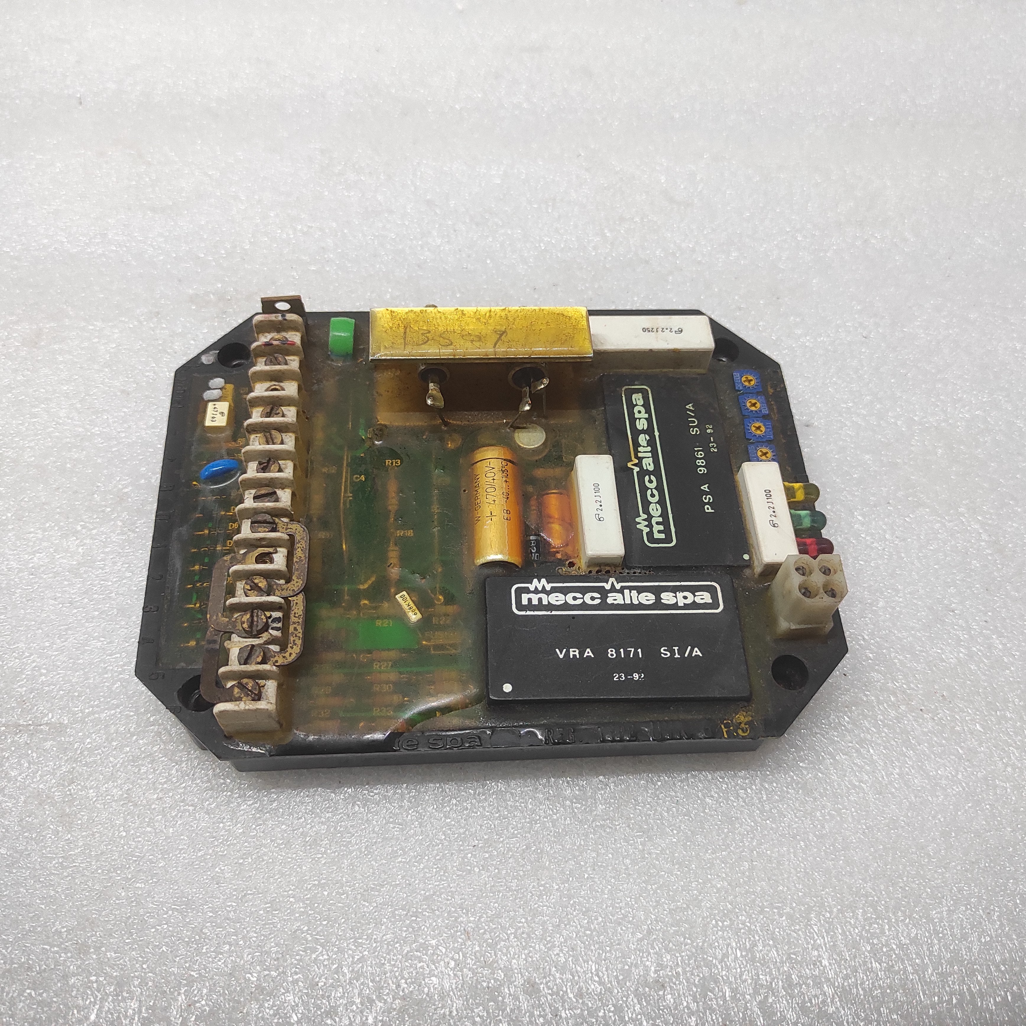 MECC ALTE SPA VRA8171SI-A UVR6 PSA9861SUA