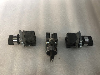 SE  XB4-BD53 SELECTOR SWITCH 38062