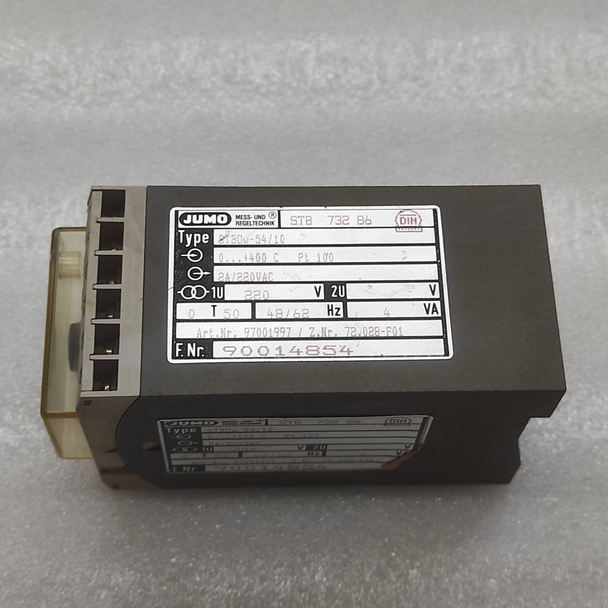 JUMO STBOW-54/10 TEMPERATURE CONTROLLER 97001997 0-400'C 220VAC