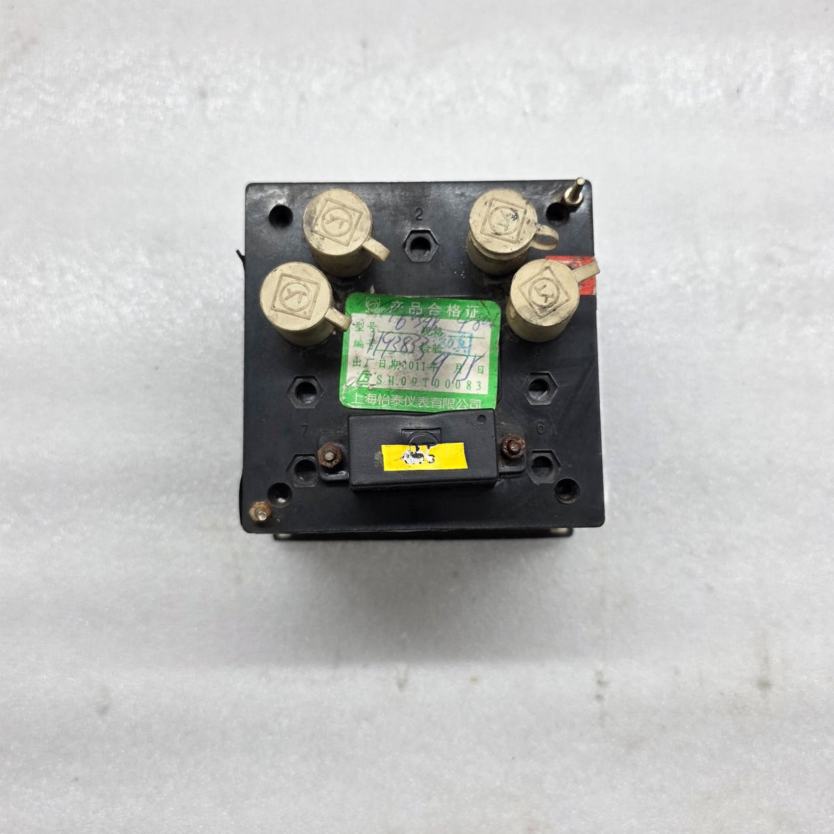 YT F96-COSθB POWER FACTOR METER 0.5C - 1 - 0.5L 480-600V/5A
