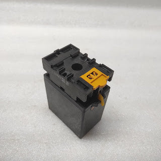TSURUGA ELECTRIC CR-2 DETECT RELAY CR-2D-1-29-TO-HO-C 100-110/200-220V