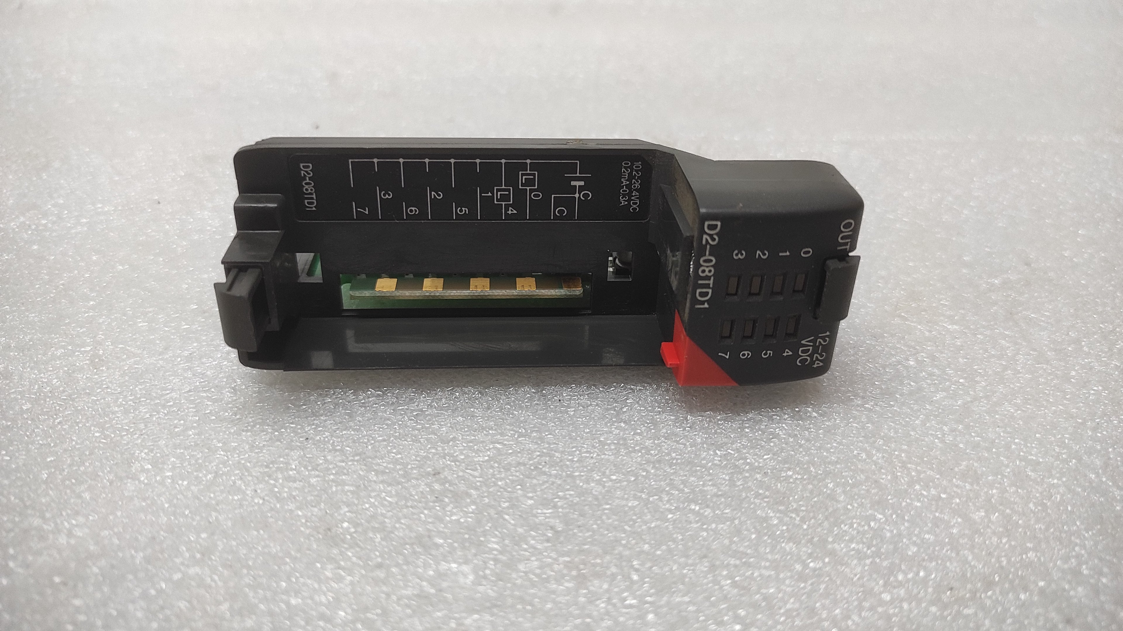 PLC DIRECT D2-08TD1 DISCRETE OUTPUT MODULE LOT  OF 2 UNIT