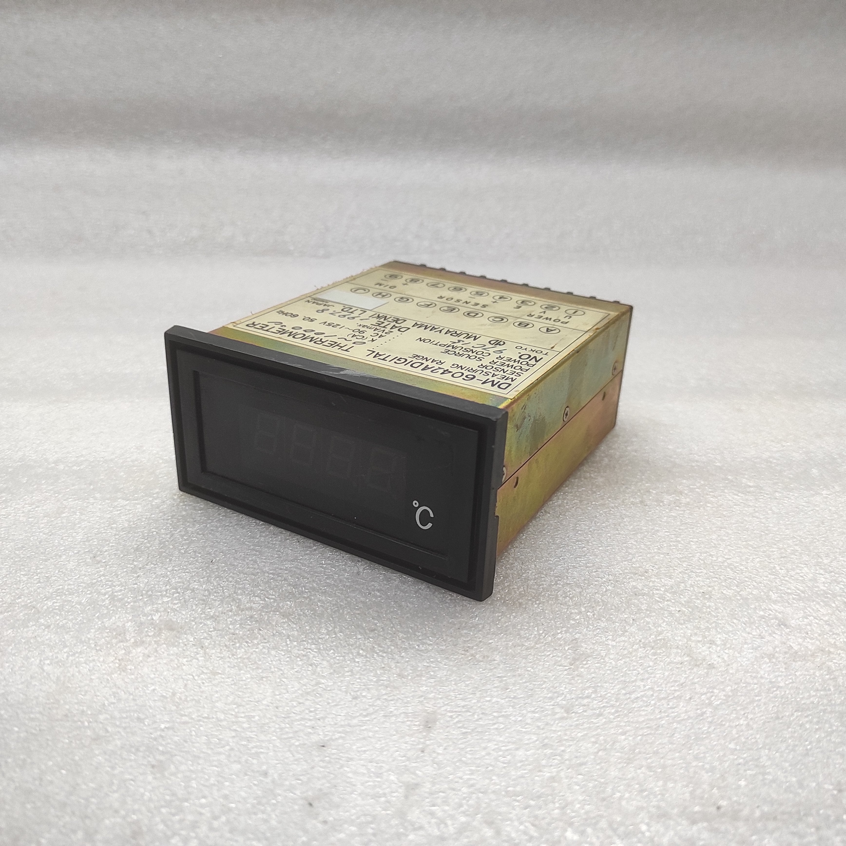 MURAYAMA DENKI DM-6042A DIGITAL THERMOMETER 90-125V