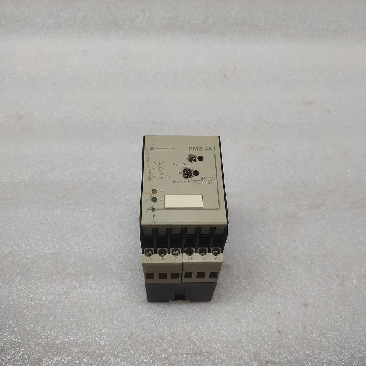 TELEMECANIQUE RM3 JA102MU7 RELAY 05281 220-240V