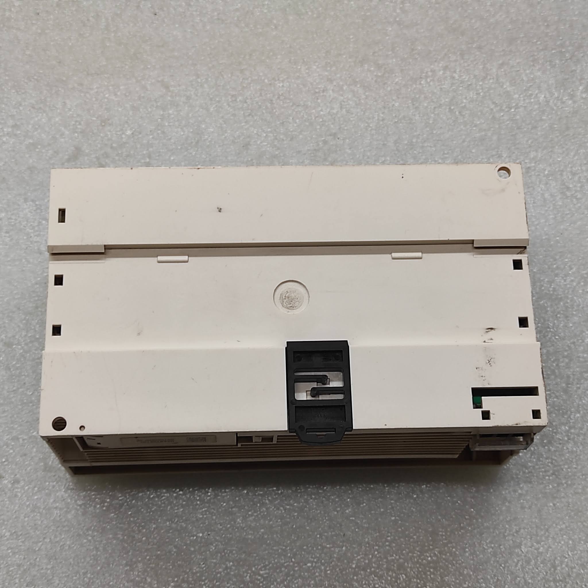 SE TWIDO TWDLCDE40DRF COMPACT PLC 24VDC