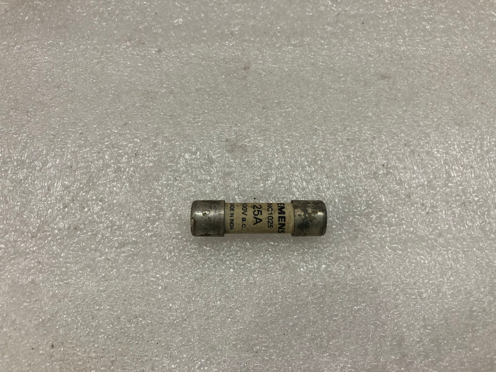 SIEMENS 3NC1025 CARTRIDGE FUSE 10X38 MM 25A 600VAC LOT OF 40 PC