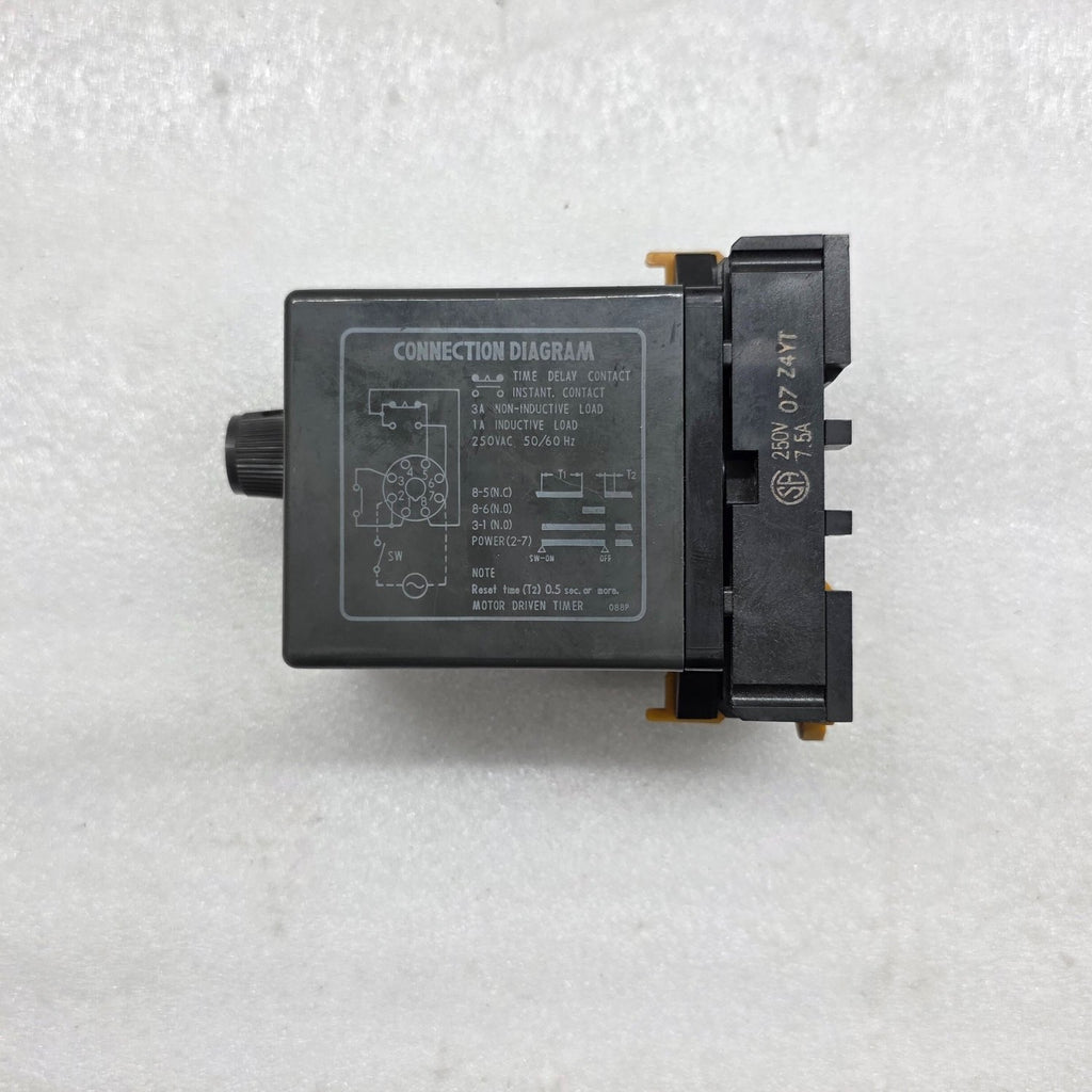 OMRON STP-N MOTOR-DRIVEN TIME DELAY RELAY SUBMINY TIMER 100-110VAC