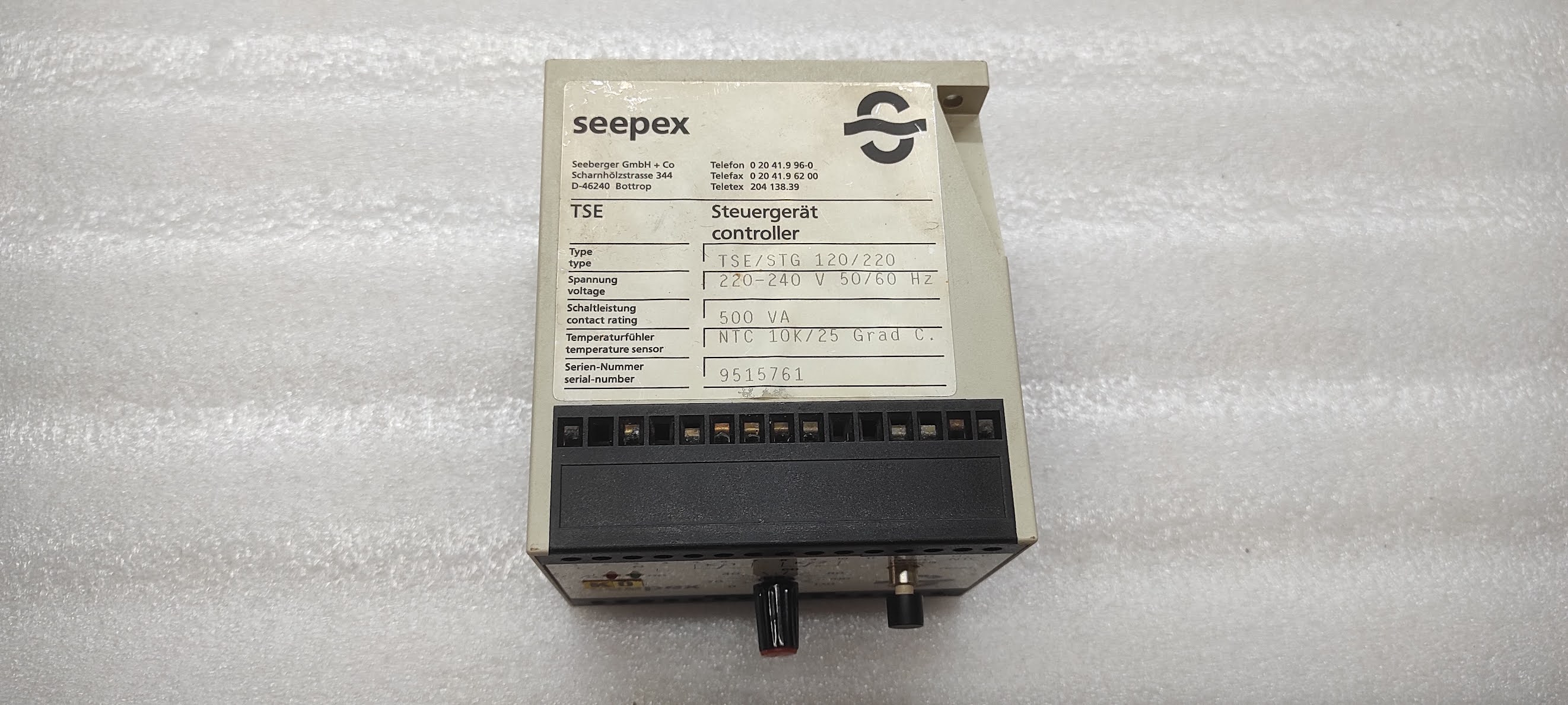 SEEPEX TSE/STG 120/220 TEMPERATURE CONTROLLER 0-120'C 220-240V