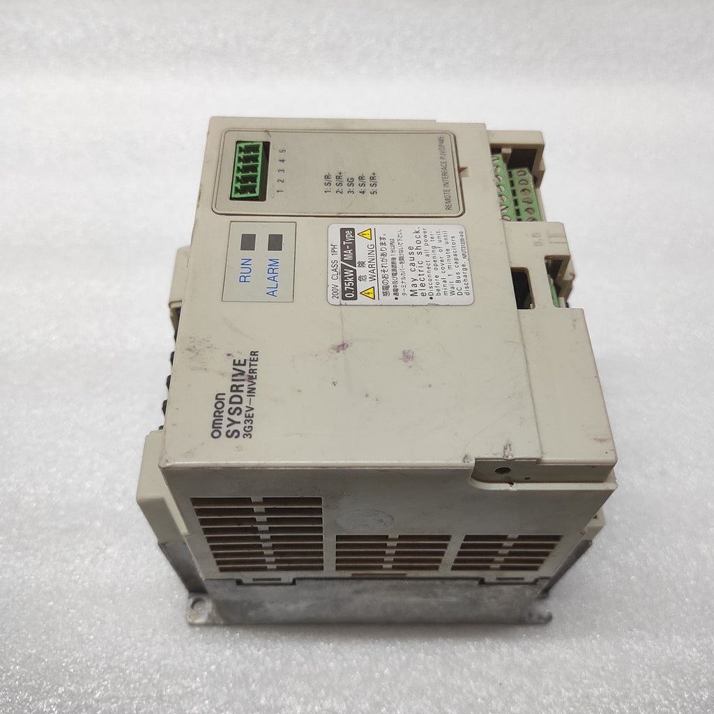 OMRON SYSDRIVE 3G3EV-AB007MA-CUE INVERTER