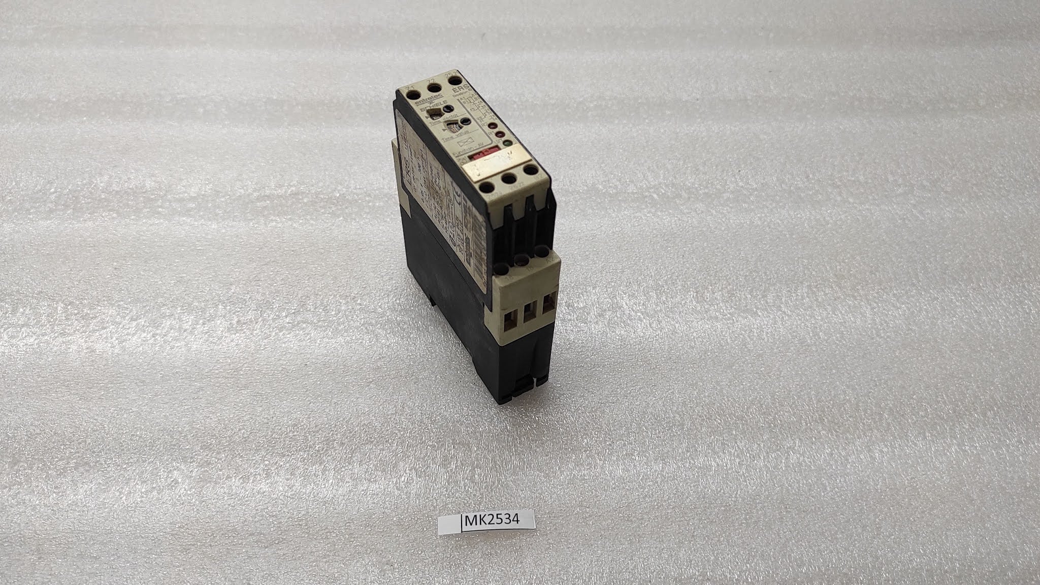 ENTRELEC SCHIELE ERS TIMETRON ON DELAY TIMER 2.430.103.02 110-240VAC / 24V AC-DC