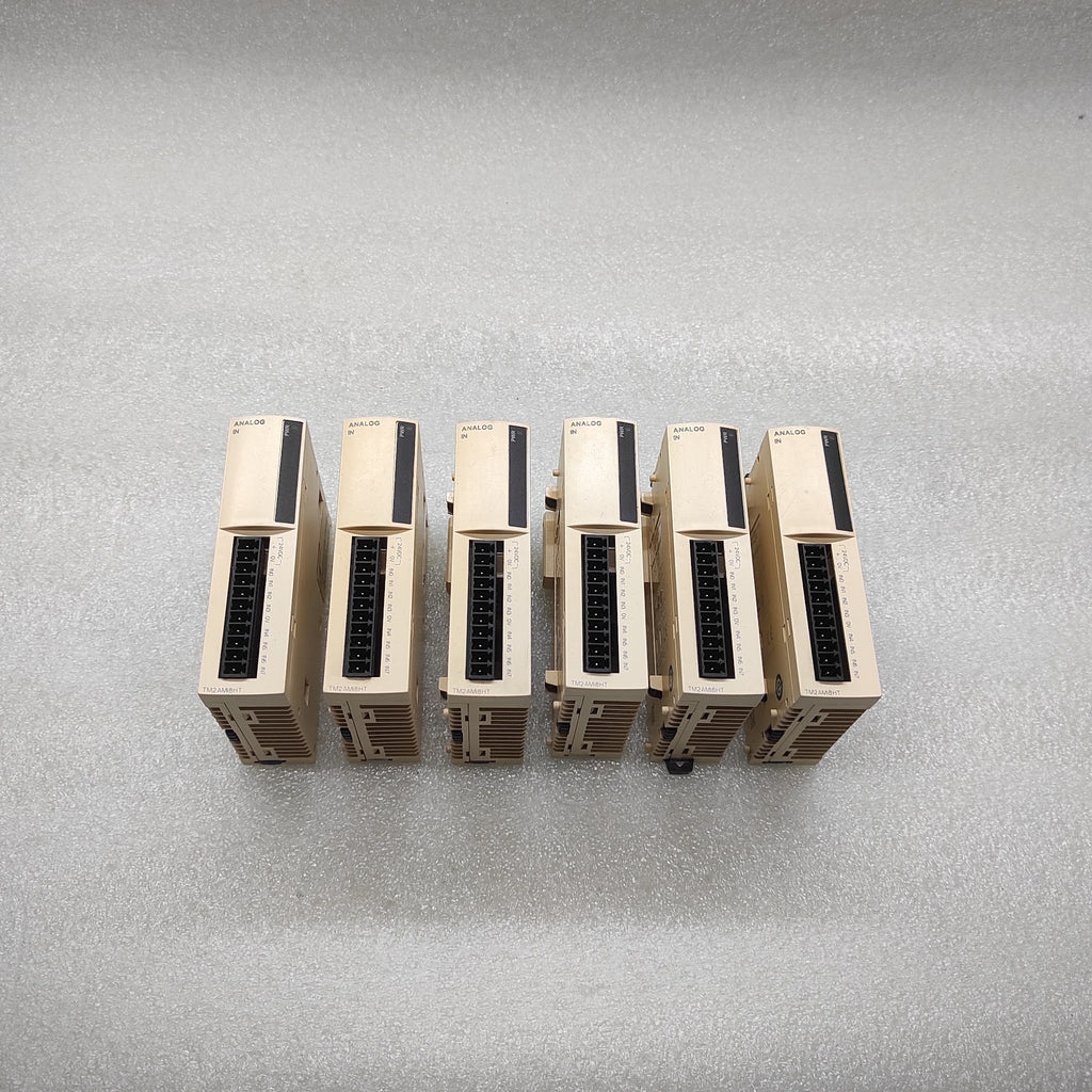 TM2AMI8HT ANALOG INPUT MODULE