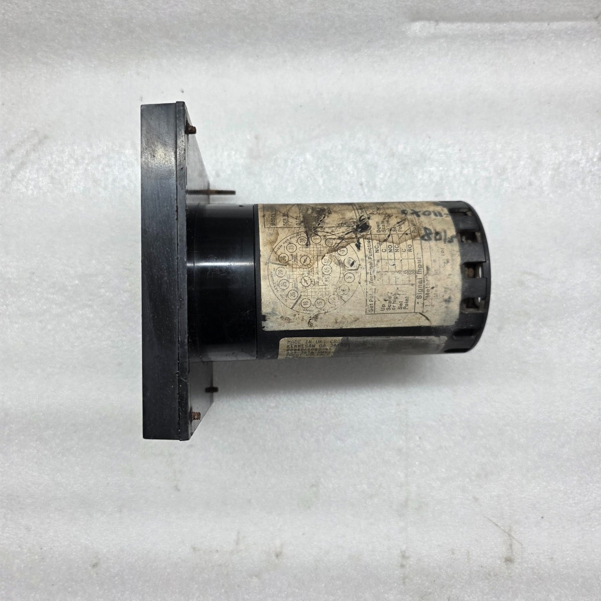 CROMPTON 239-302A-HHXX-AC AC VOLTS METER  120V