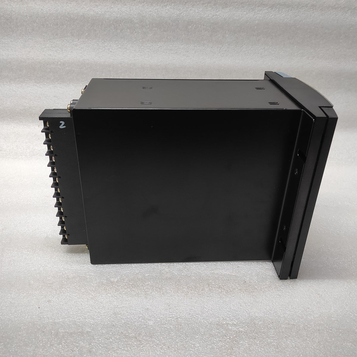 GE MULTILIN MIV2 MIVII3000E00HI00 VOLTAGE FREQUENCY RELAY