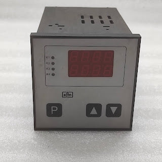 KFM 92200 INDUSTRY CONTROLLER R21507100 100-250V 5A 0-400'C PT100