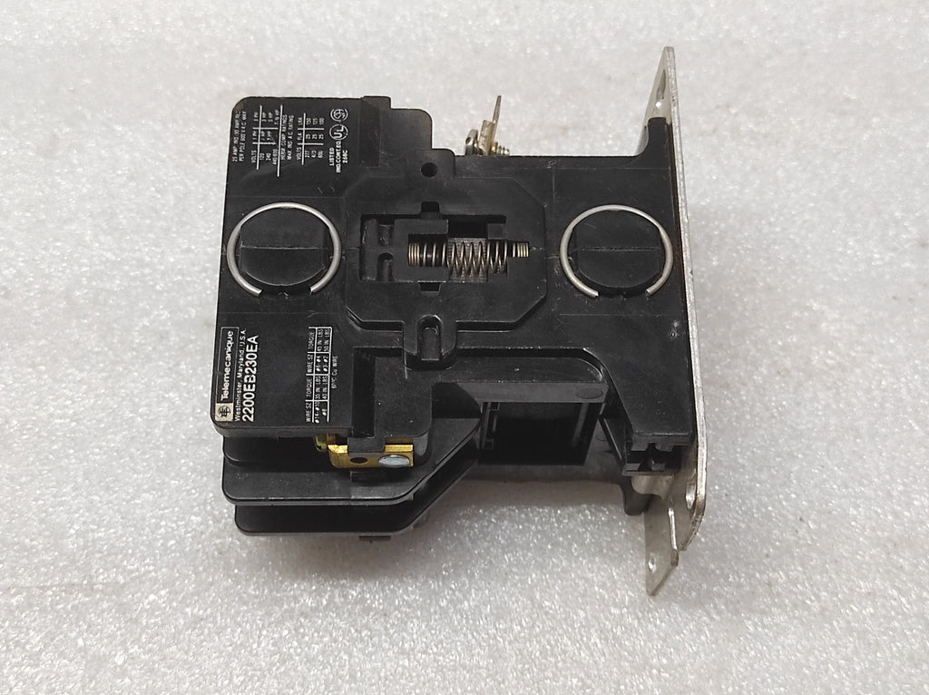 TELEMECANIQUE 2200EB230EA MAGNETIC CONTACTOR COIL VOLTAGE 24VAC