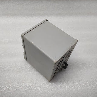 ALLEN BRADLEY STRATIX 5700 ETHERNET SWITCH 1783-BMS10CL