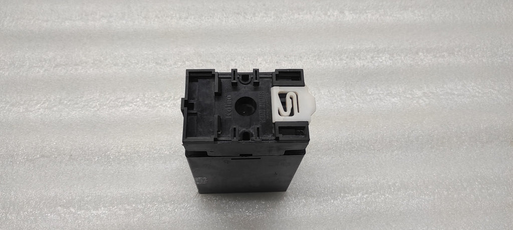 KYUNG KP200-52P-52-52 SIGNAL CONVERTER 110/220VAC