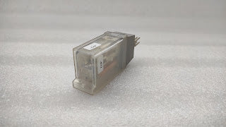 PHOENIX CONTACT ST-REL3-HG 24/21 RELAY CONNECTORS 2821012 24VDC LOT OF 5 UNIT