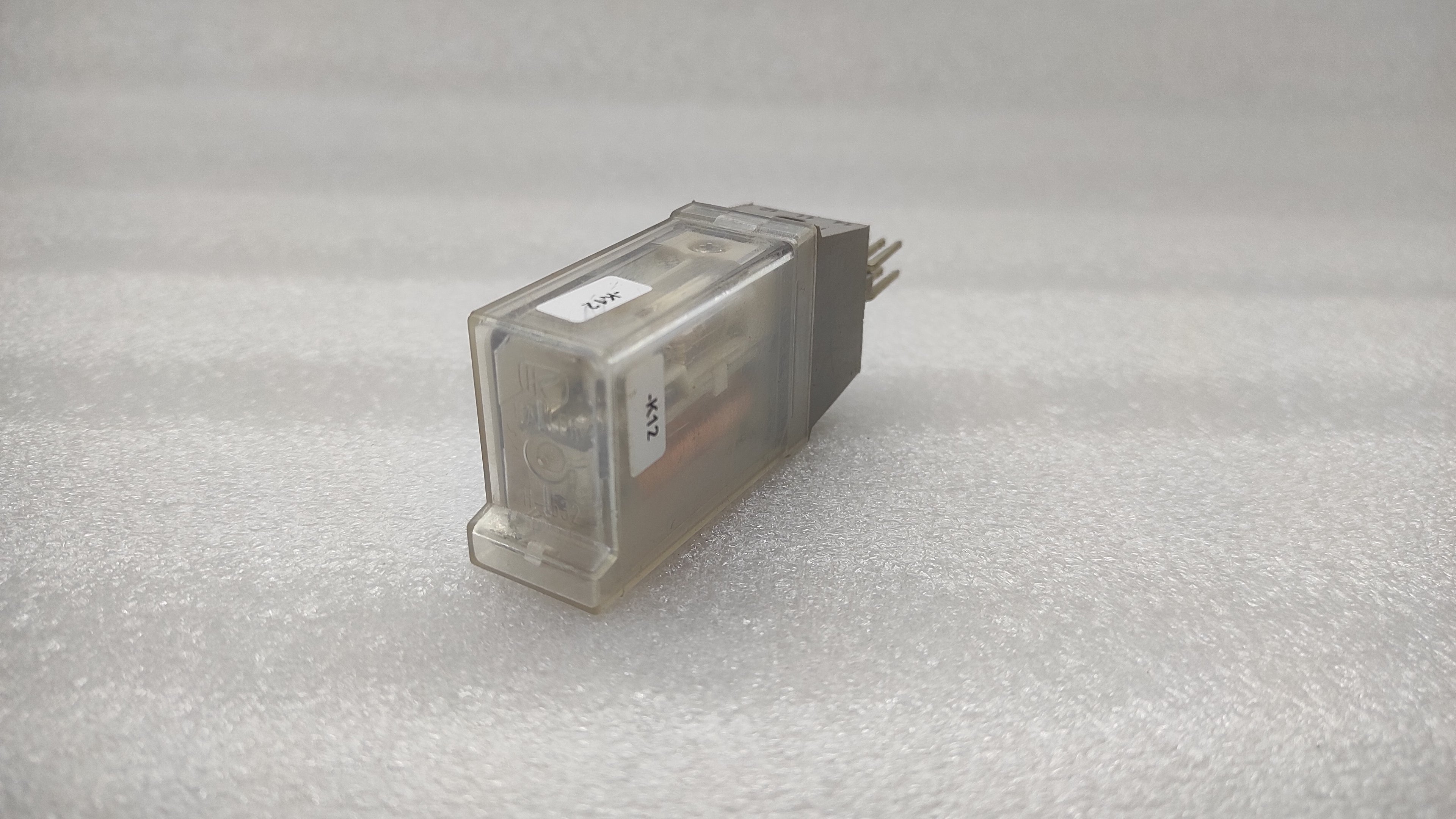 PHOENIX CONTACT ST-REL3-HG 24/21 RELAY CONNECTORS 2821012 24VDC LOT OF 5 UNIT