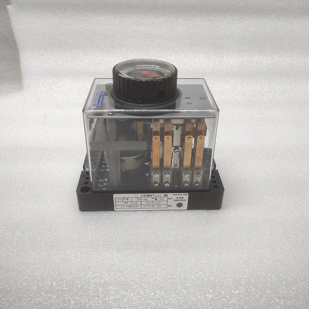 SCHLEICHER MZ 54 TIME RELAY 01111894-23 220V 0.15S-30H MZ54SGZ8