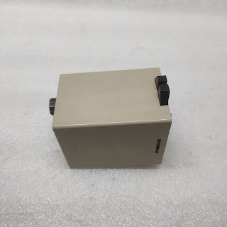 OMRON SDV-FL2 VOLTAGE SENSOR 24VDC
