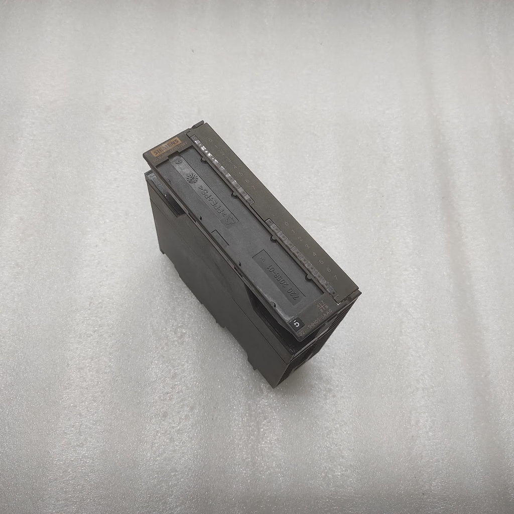 SIEMENS 6ES7 322-1HH01-0AA0 OUTPUT MODULE