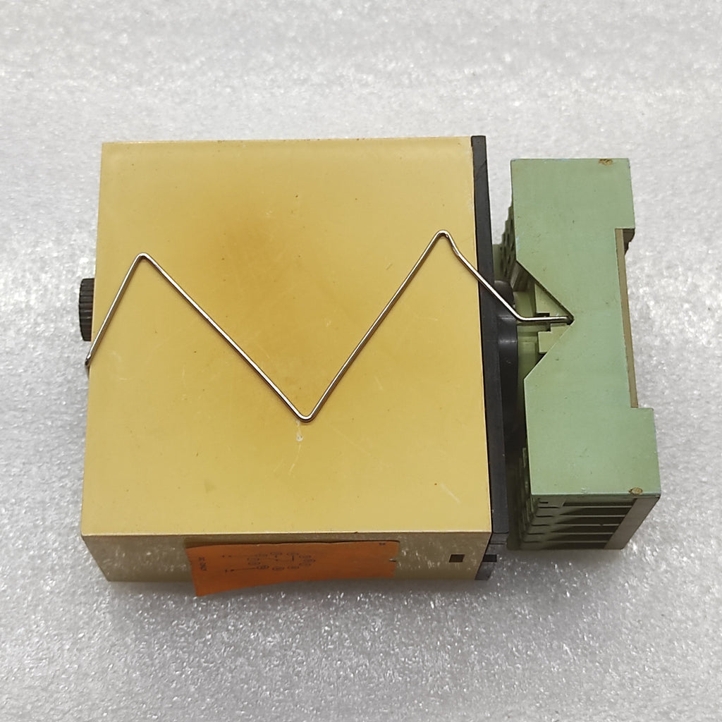 ELECTROMATIC SB 165 724 INTERVAL TIMER 24VDC