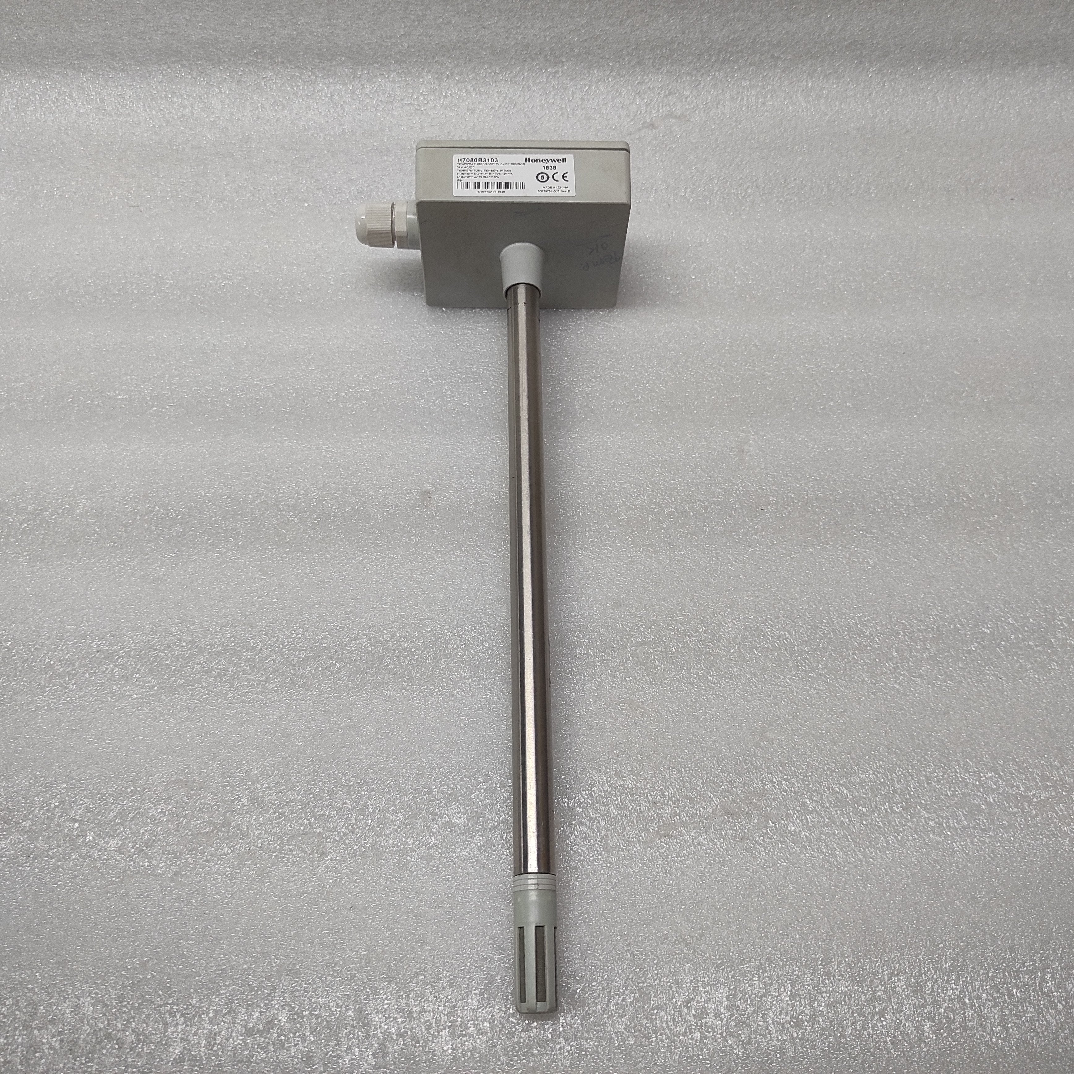 HONEYWELL H7080B3103 TEMPERATURE-HUMIDITY DUCT SENSOR 24VAC/DC PT1000