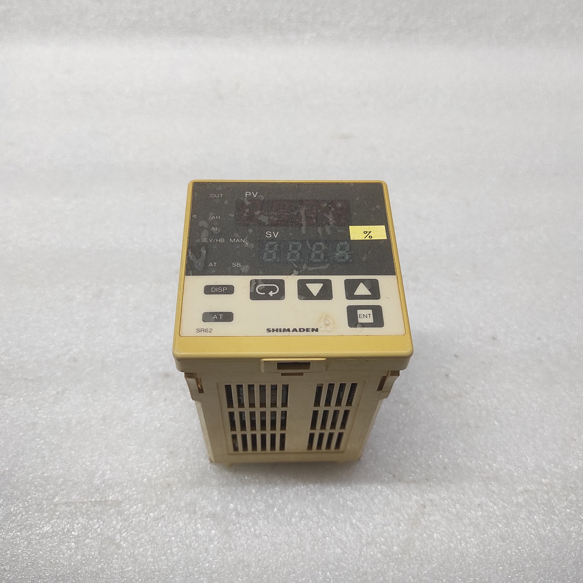 SHIMADEN SR62 TEMPERATURE CONTROLLER SR62-411-90-0000C 100-240V