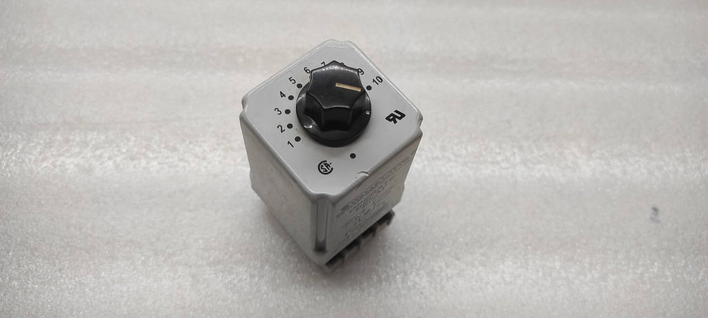 SIGNALINE 330-120V-10SEC OPERATE DELAY RELAY