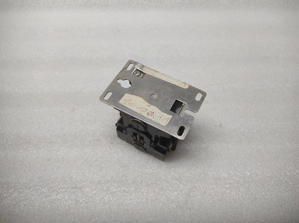 TELEMECANIQUE 2200EB230EA MAGNETIC CONTACTOR COIL VOLTAGE 24VAC