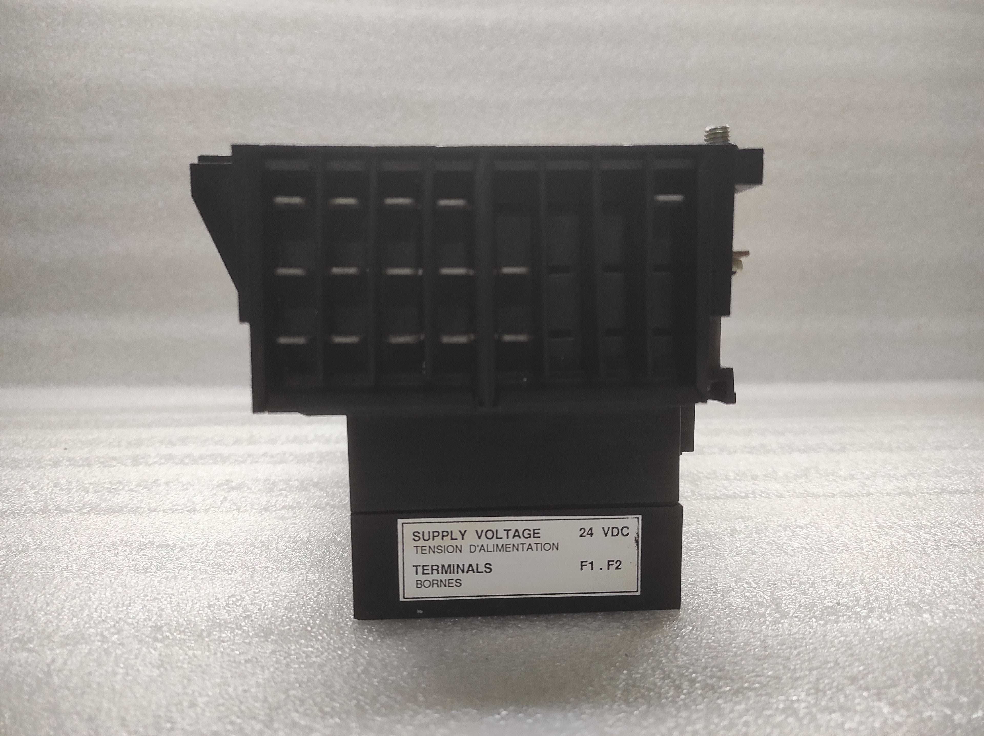SE STR58U MASTERPACT TRIP UNIT 5000A MERLIN GERIN