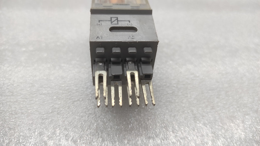 PHOENIX CONTACT ST-REL4-HG 24/1-1 RELAY CONTACTS 2851011 24VDC