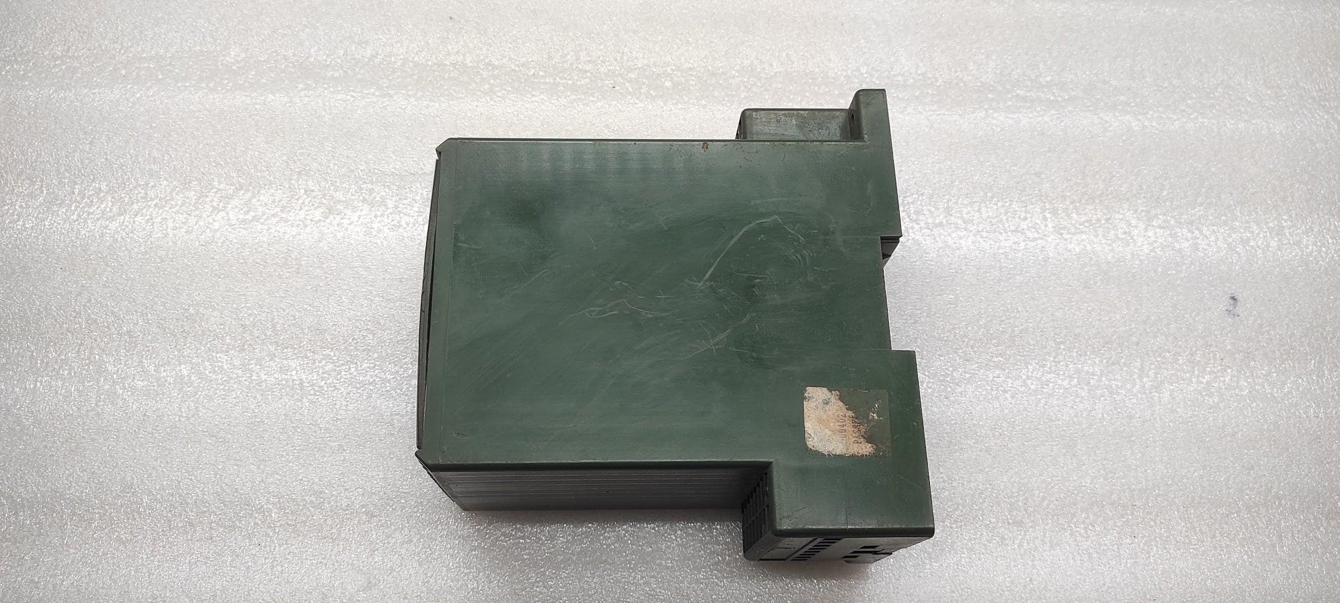 GOSSEN KWC-2 440/220V 1200/5A 200VAC