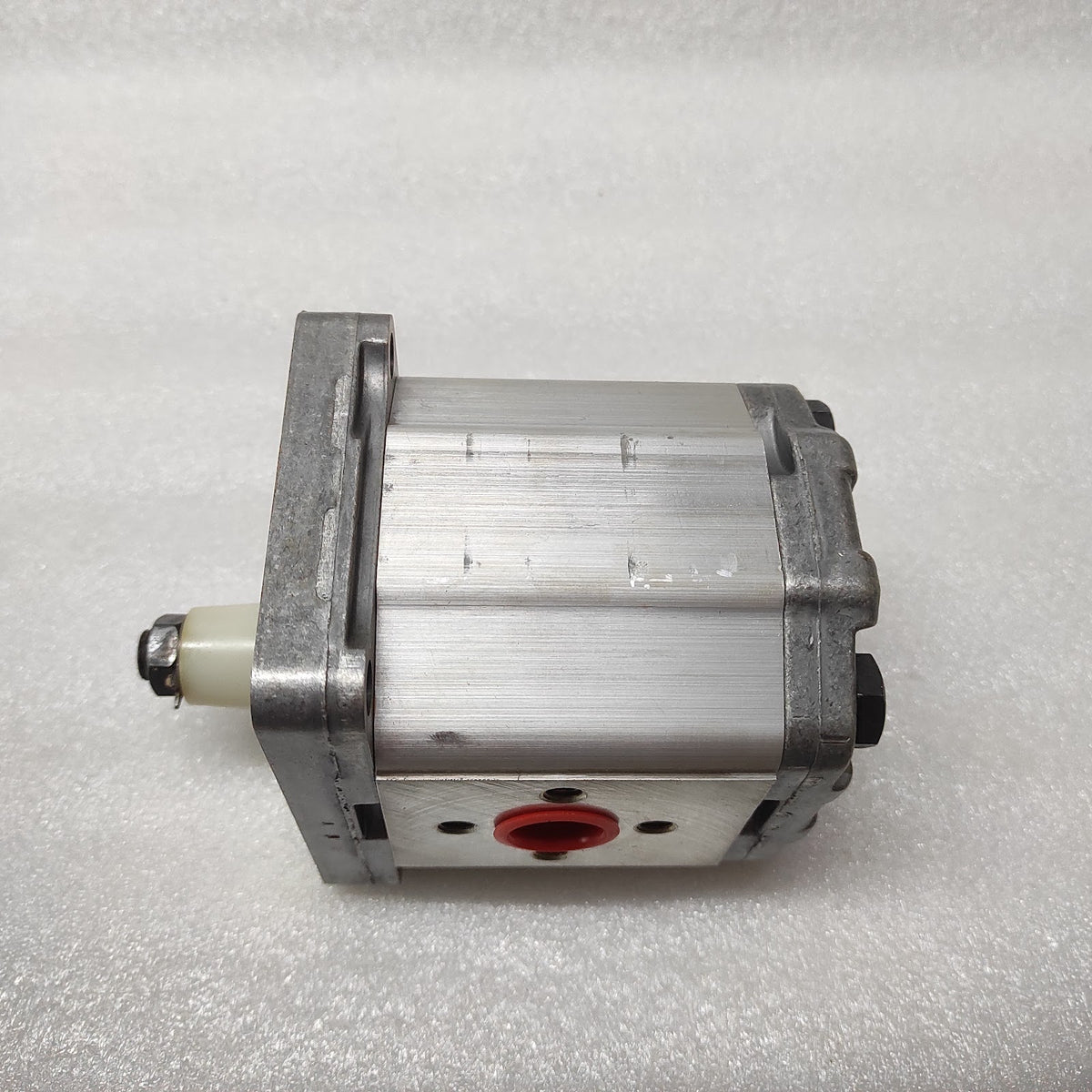 SNP2NN/017RN01BAP1C7C3NNNN/NNNNN GEAR PUMP 111.20.222.00