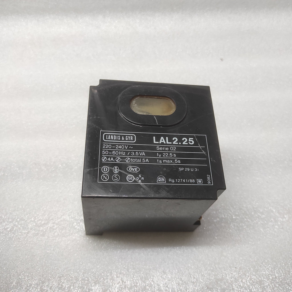 Landis & Gyr LAL 2.25 Burner Control 220-240 VAC WITHOUT BASE