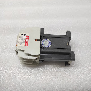 HYUNDAI HIMC32 MAGNETIC CONTACTOR 110VAC