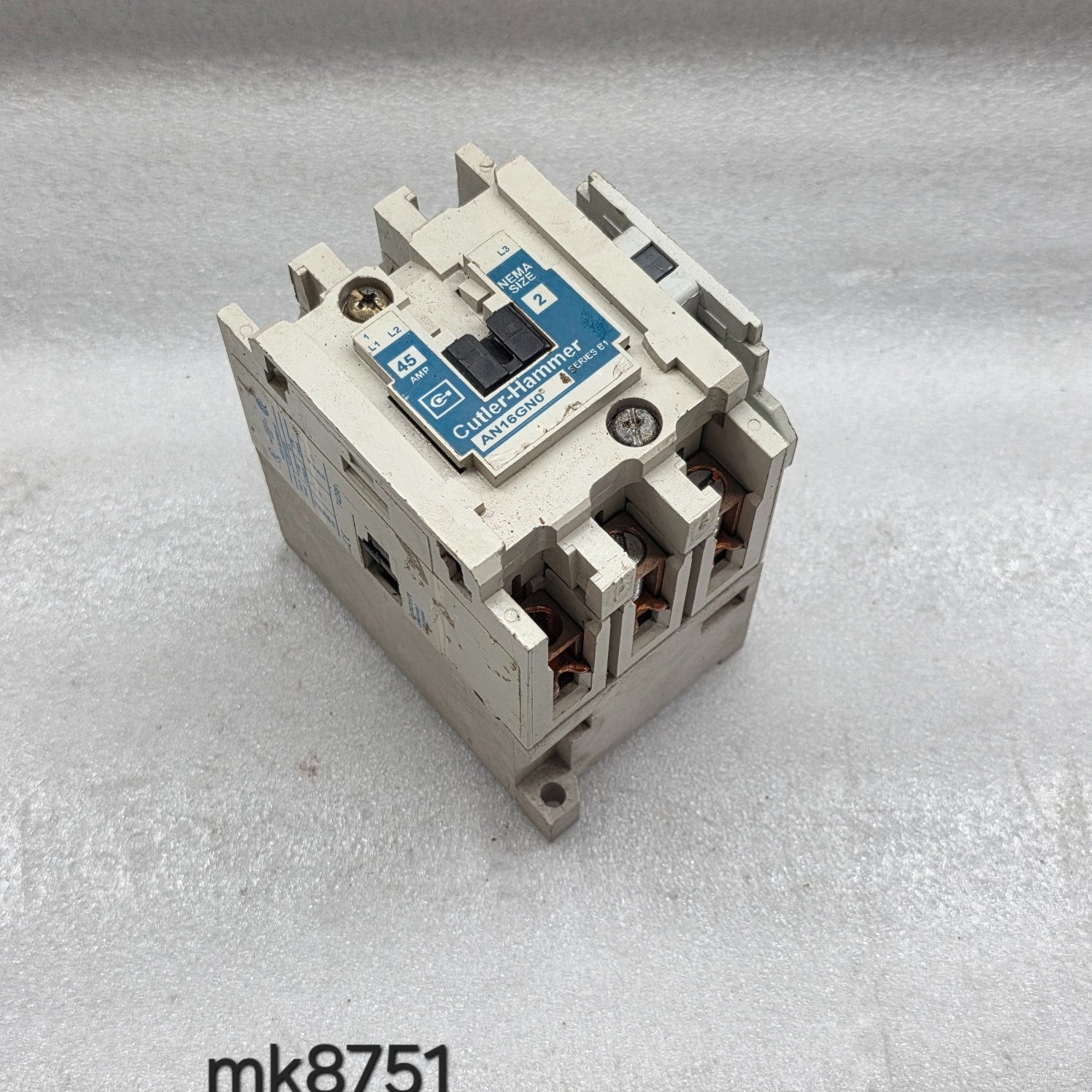CUTLER HAMMER AN16GN0 MAGNETIC CONTACTOR 45A 110-120VAC AUX C320KGS1