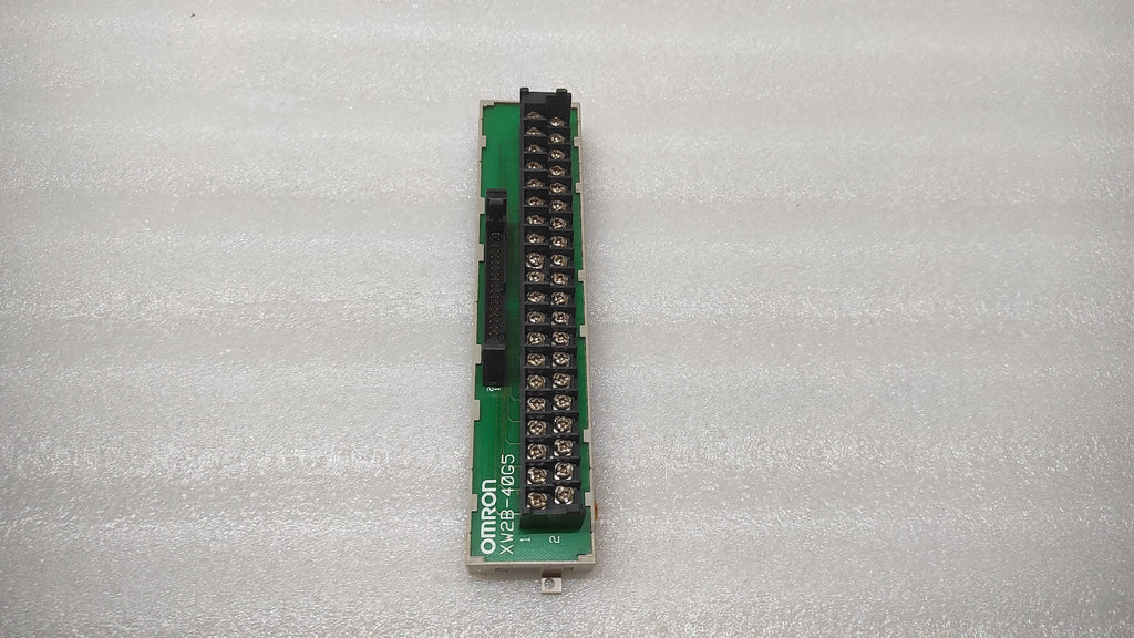 OMRON XW2B-40G5 INTERFACE MODULE M3.5 40PNT SCREW TERMINAL