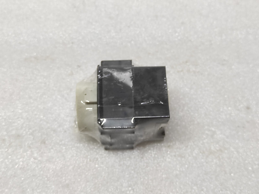 TELEMECANIQUE LA3D22A65 TIME DELAY BLOCK