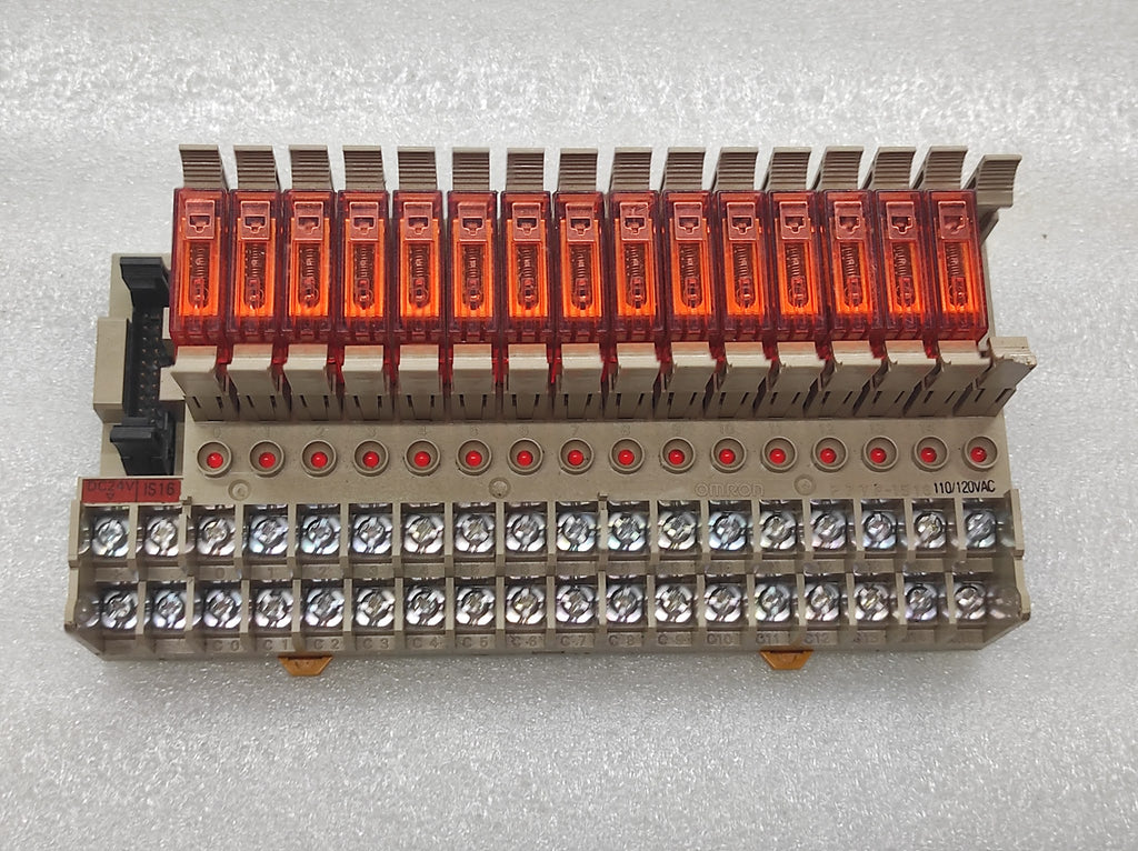 OMRON G7T 1122S 110-120VAC 15 UNIT RELAY WITH BASE MODULE