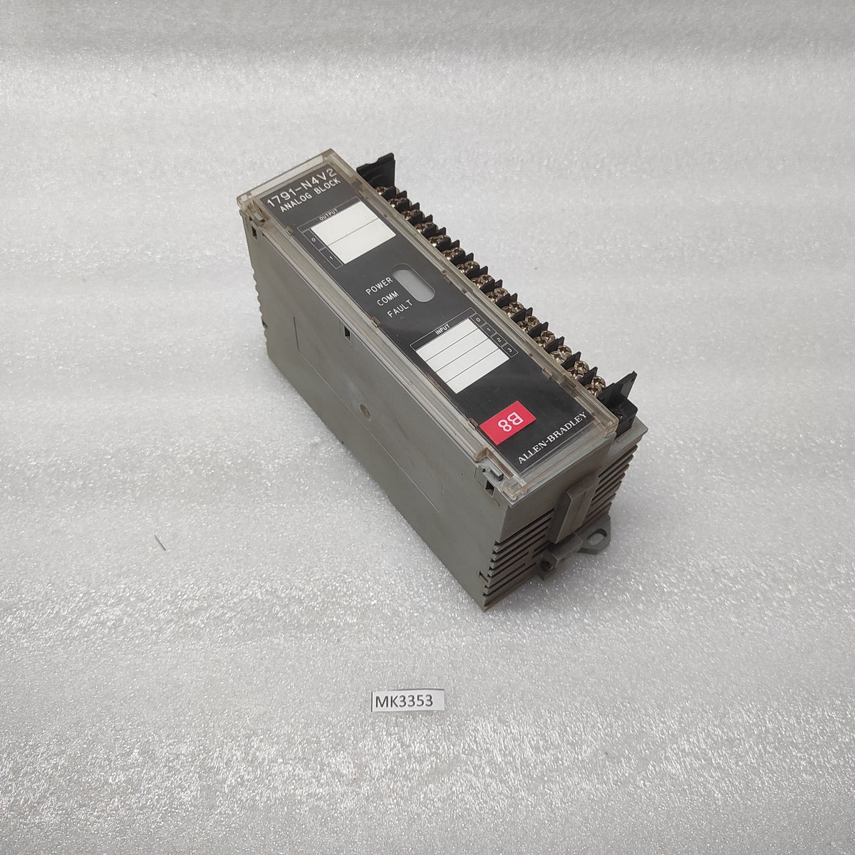 ALLEN BRADLEY CAT 1791-N4V2 ANALOG BLOCK 120VAC